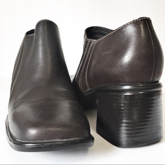 Clarks Dark Brown Leather Ankle Boots Booties - Picture 13 of 14